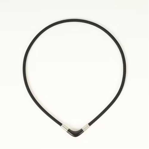 화이텐 RAKUWA 자기 티탄 목걸이 V타입 50mT 블랙 50cm